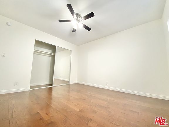 5th image of 630 N Manhattan Pl #3
