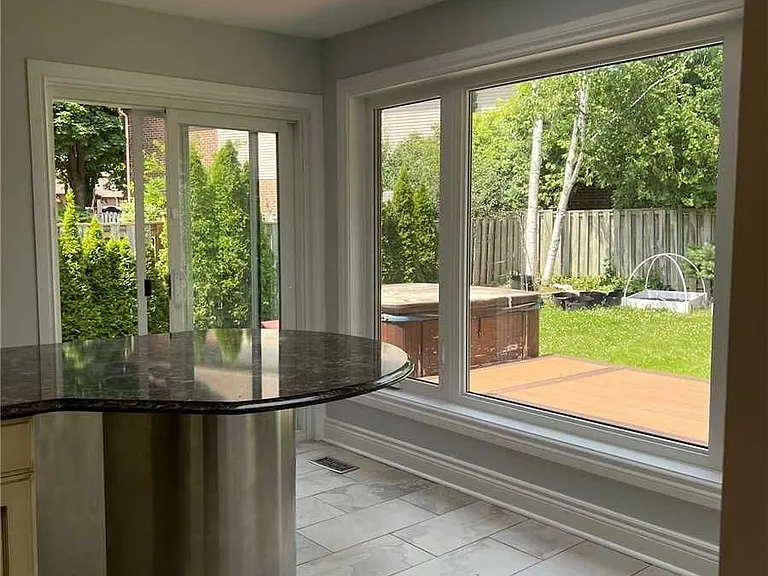 1241 Maple Ridge Dr — Photo 10