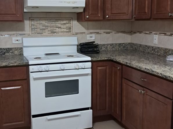 6235 W Diversey Ave APT 3