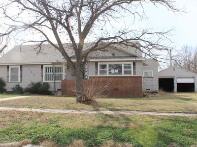 909 N 5th St, Ballinger, TX, 76821