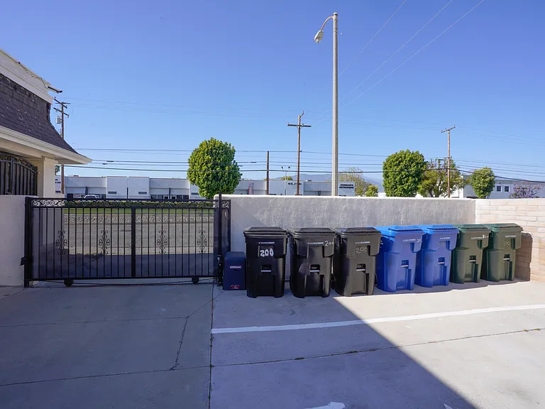 202 W Arrow Hwy #2 — Photo 8