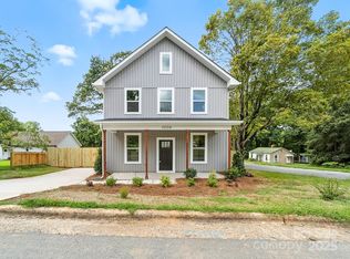 1008 Wilmouth St, Shelby, NC 28152