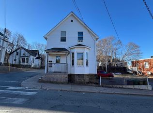 203 Maclean St, New Glasgow, NS B2H4M7