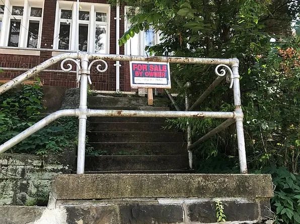 5548 Phillips Ave, Pittsburgh, PA 15217