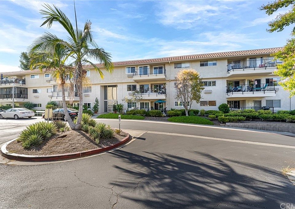 2391 via mariposa w unit 2c laguna woods ca 92637 zillow