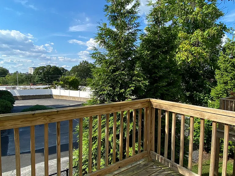 150 Quincy Ave #5B — Photo 34