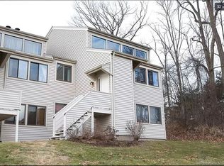 260 Brittany Farms Rd APT E, New Britain, CT 06053