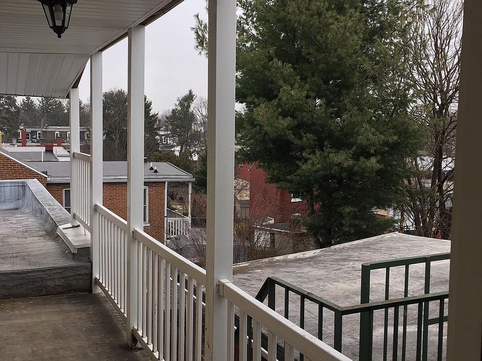 2nd image of 561 W Orange St APT 1