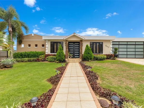 Haciendas Del Mar Calle Albacora 45, Vega Alta, PR 00692