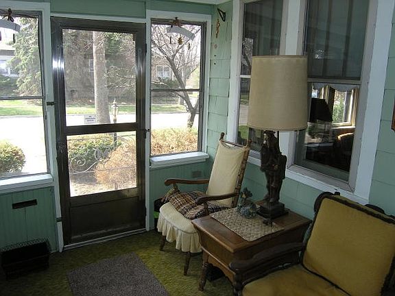 2nd image of 232 Astor Ct