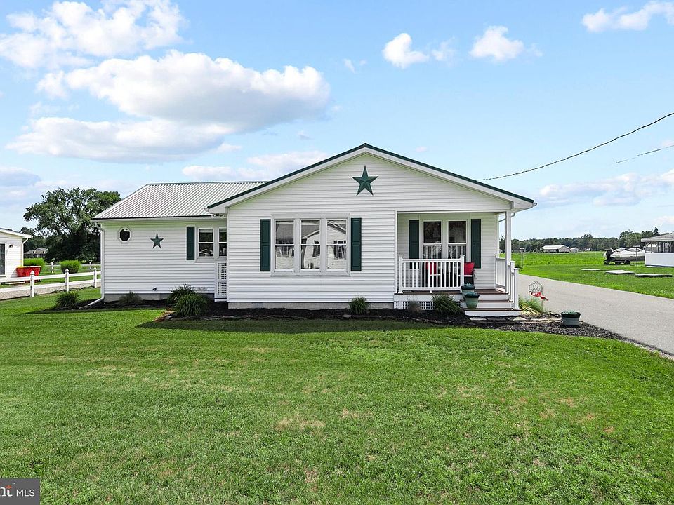 1st image of 32024 Stone Ln