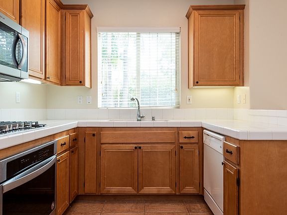 2nd image of 2696 Bellezza Dr