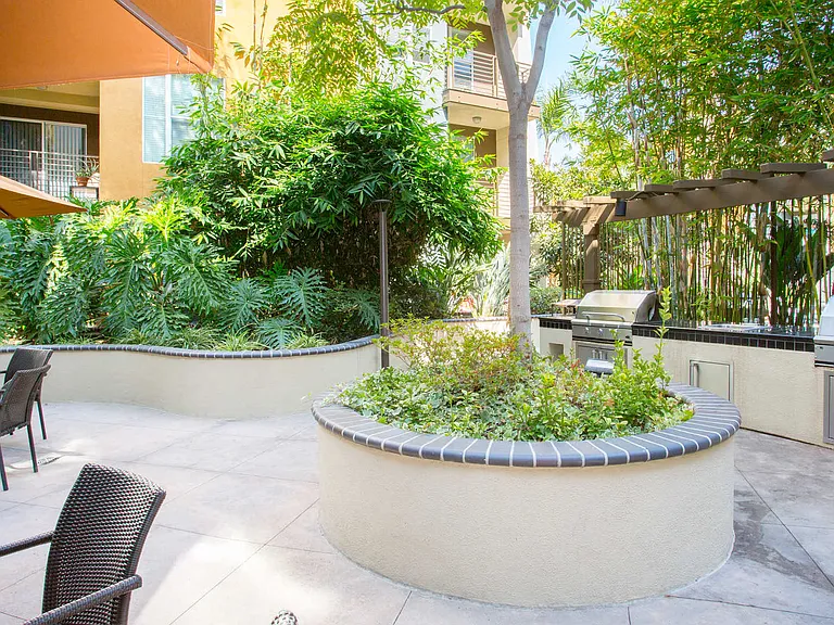 Courtyard and Grilling Area