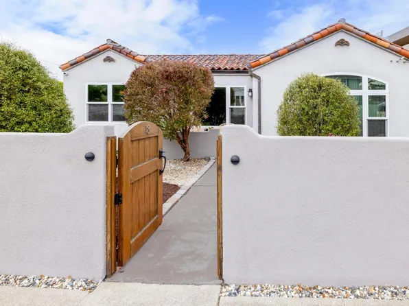 118 El Dorado St, Monterey, CA 93940