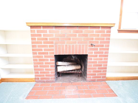 4th image of 32 Wallace Rd