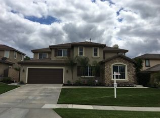490 Leah Naomi Dr, Corona, CA