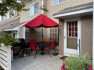 13485 60th Pl N UNIT 10, Plymouth, MN 55446