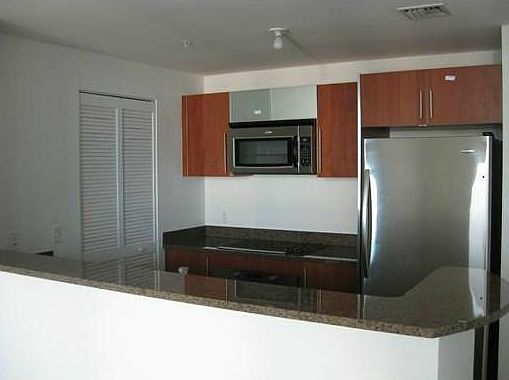 5th image of 300 S Biscayne Blvd APT 2214