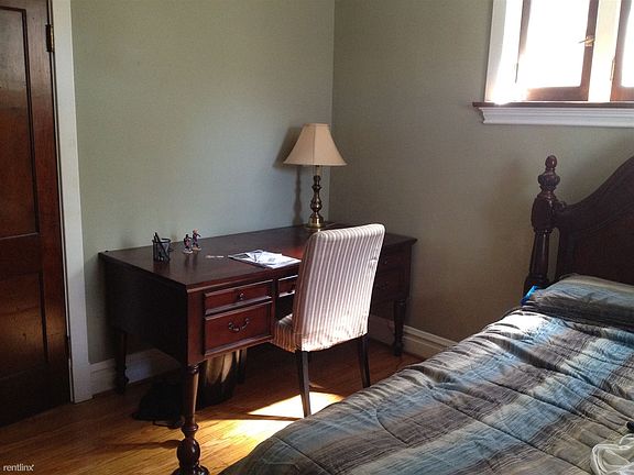 4526-1 desk