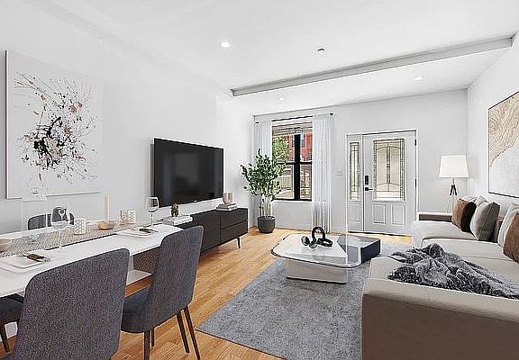 4th image of 541 Kosciuszko St #1