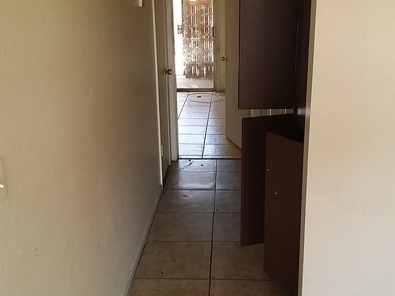 2nd image of 61 E Ingram St APT D