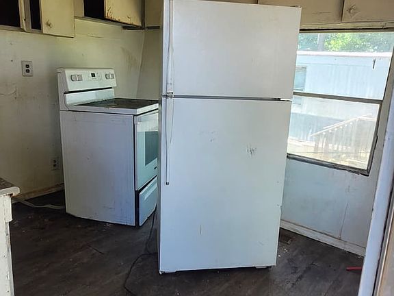 2nd image of 522 17th St SW