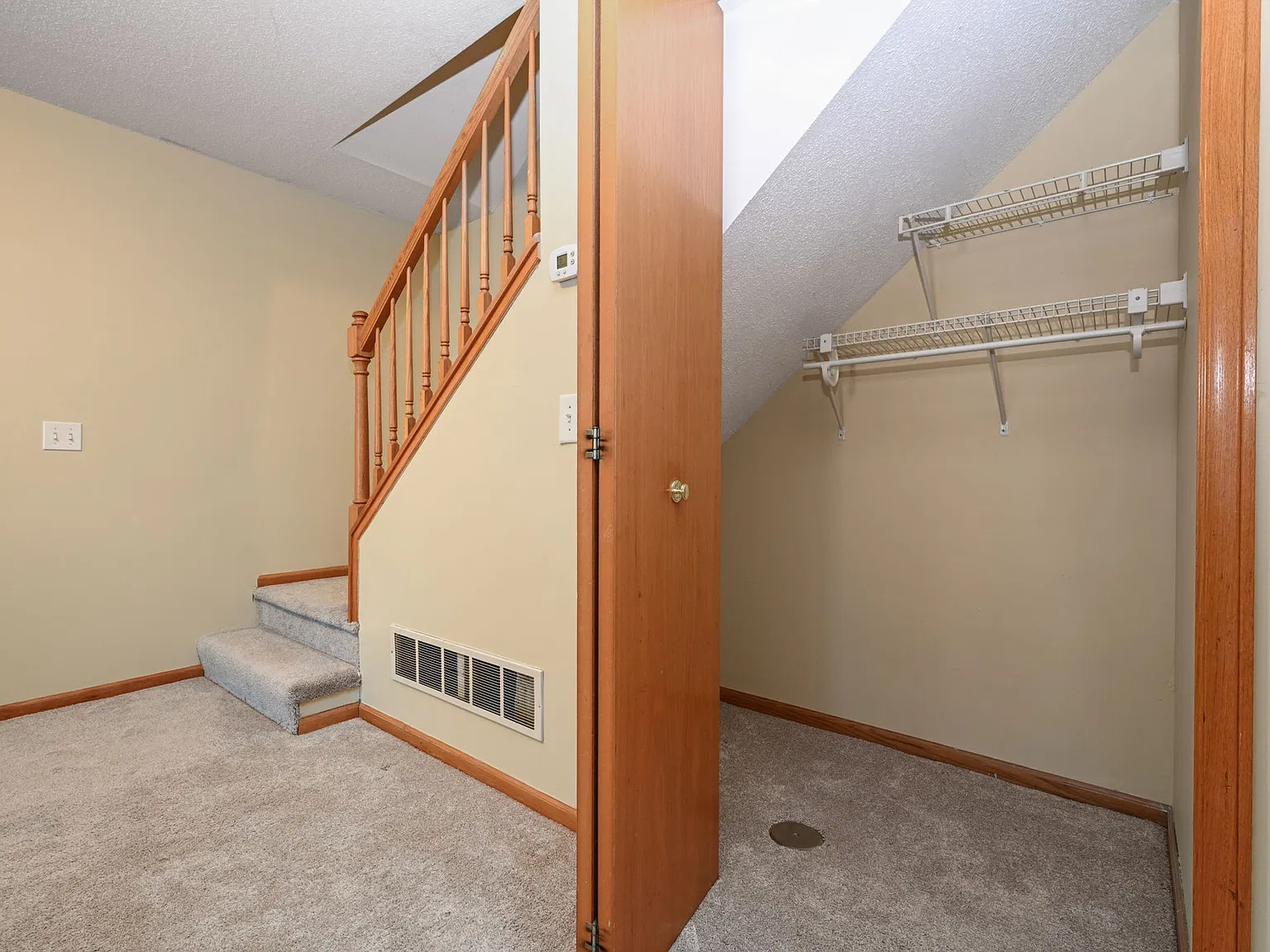 2 bed, 1.5 bath, $1,695 — Photo 4