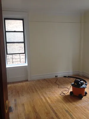 Rented by PMG Real Estate  | media 19