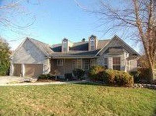 1039 N Plantation Dr, Cookeville, TN 38506