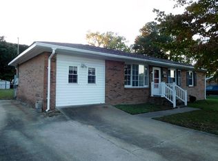 1315 Pruden St, Roanoke Rapids, NC 27870