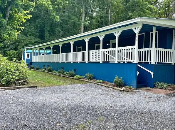 120 Jaderian Mountain Rd, Sylva, NC 28779