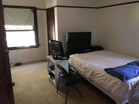 3rd image of 1219 17th St #2