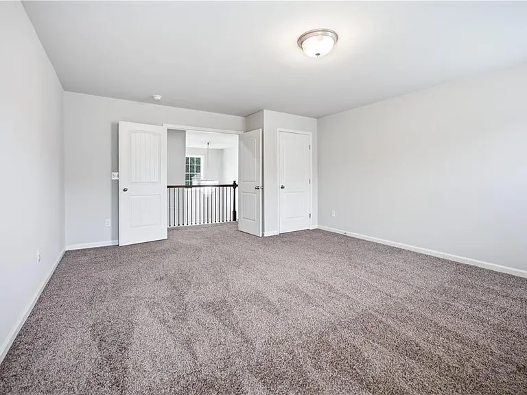 2053 Hamilton Lake Pkwy — Photo 31