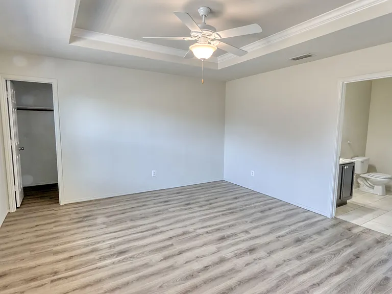 433 Magma Dr — Photo 9