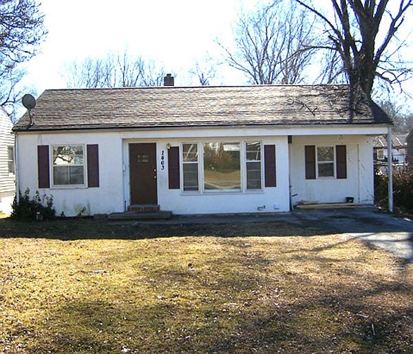 1st image of 1463 E 76th Ter