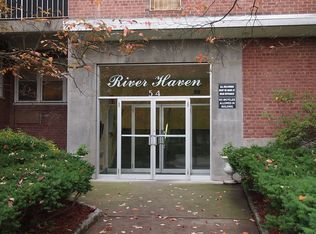 54 W North St APT 120, Stamford, CT 06902