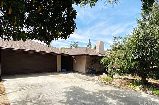 2nd image of 536 Bowling Green Dr