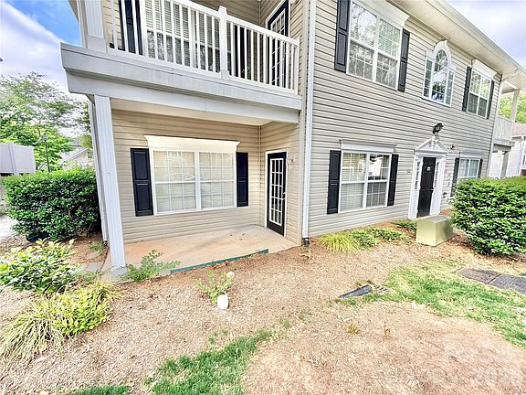 2nd image of 21230 Hickory St