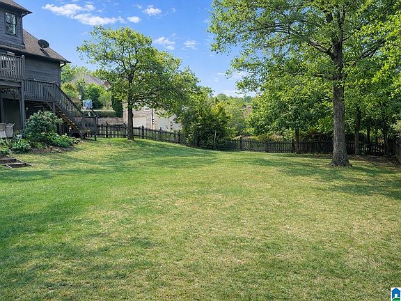 5th image of 4220 Ashington Dr