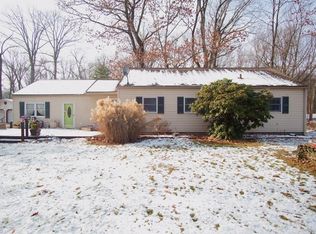 5724 Myers Rd, Akron, OH 44319