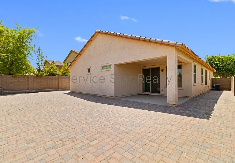 7309 S 12th Dr — Photo 21