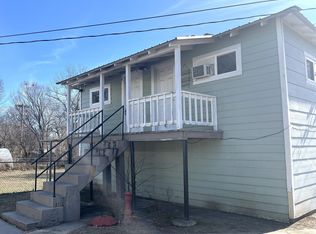 531 W 9th St APT E, Ada, OK 74820