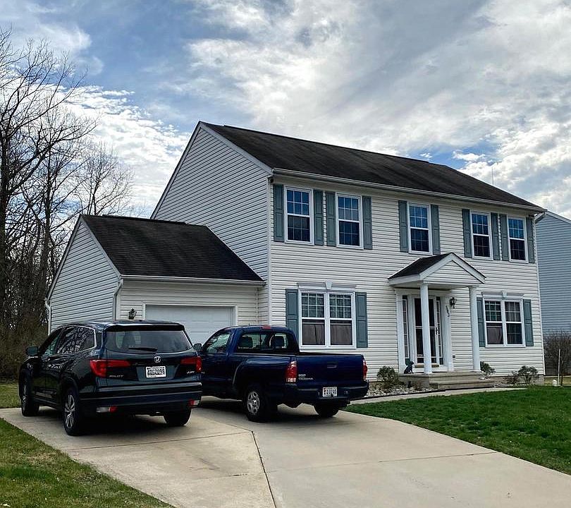 2nd image of 583 Rich Mar St
