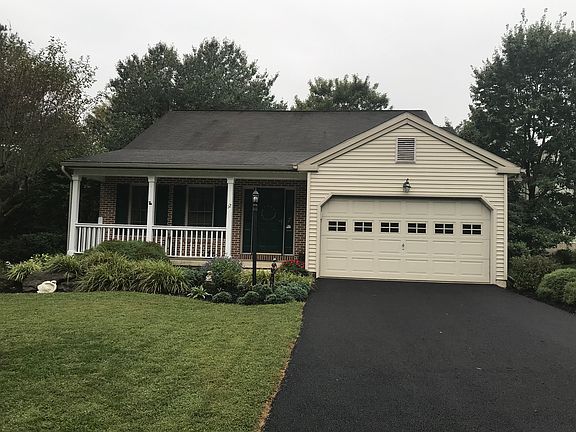 2nd image of 12 Manor Oaks Dr