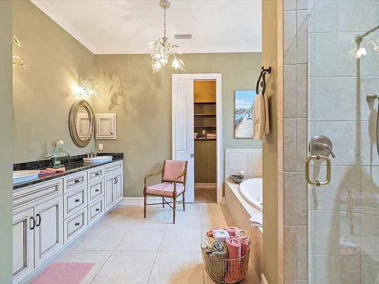 4146 Forsythe Way — Photo 32