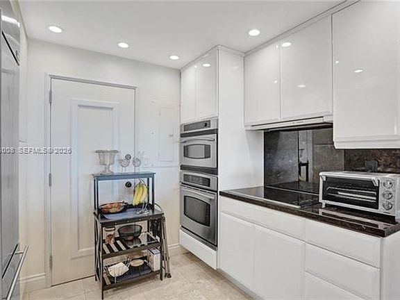 3rd image of 11113 Biscayne Blvd Unit 1256