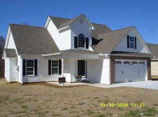 129 Village Way SW, Calhoun, GA 30701