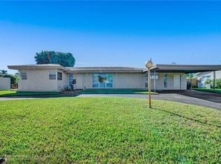 7030 SW 13th St, Pembroke Pines, FL 33023