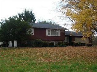 8988 Shaner Ave NE, Rockford, MI 49341