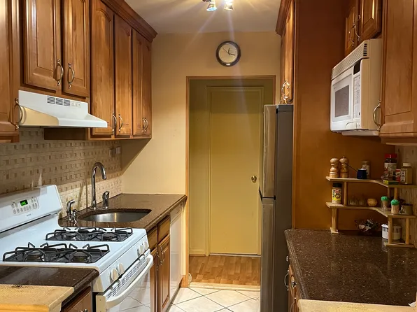 2626 Homecrest Avenue image 6 of 11